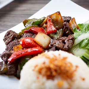 Cơm Bò Lúc Lắc